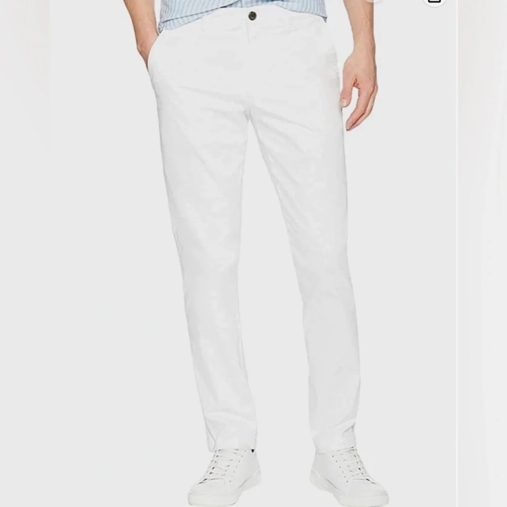 NWOT Goodthreads Men's Cream Skinny Fit Chino Pants