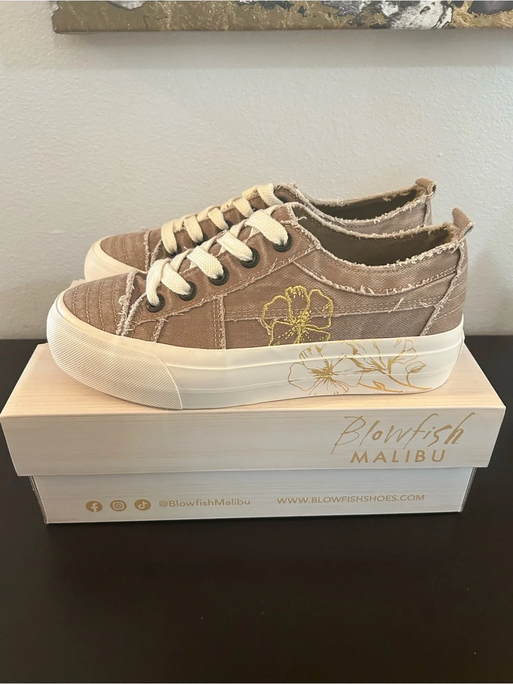 Blowfish Malibu sole trim low
