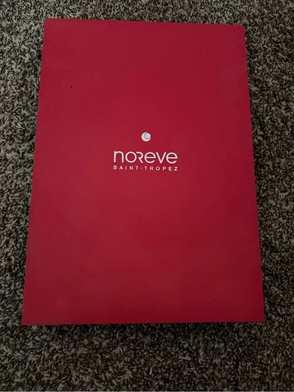 Noreve Microsoft Surface Pro 7 12.3” purple leather case