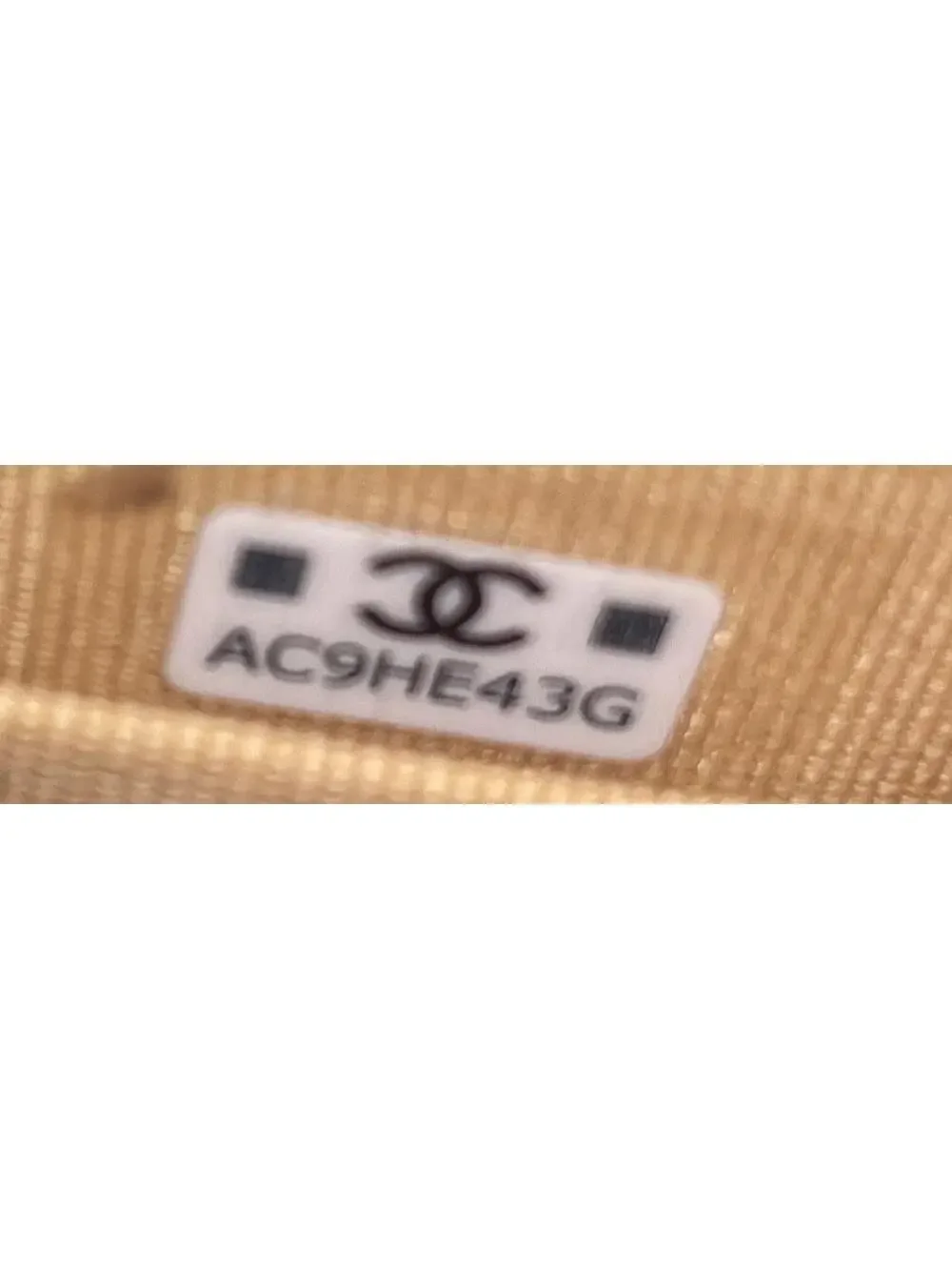 CHANEL confidence code sure