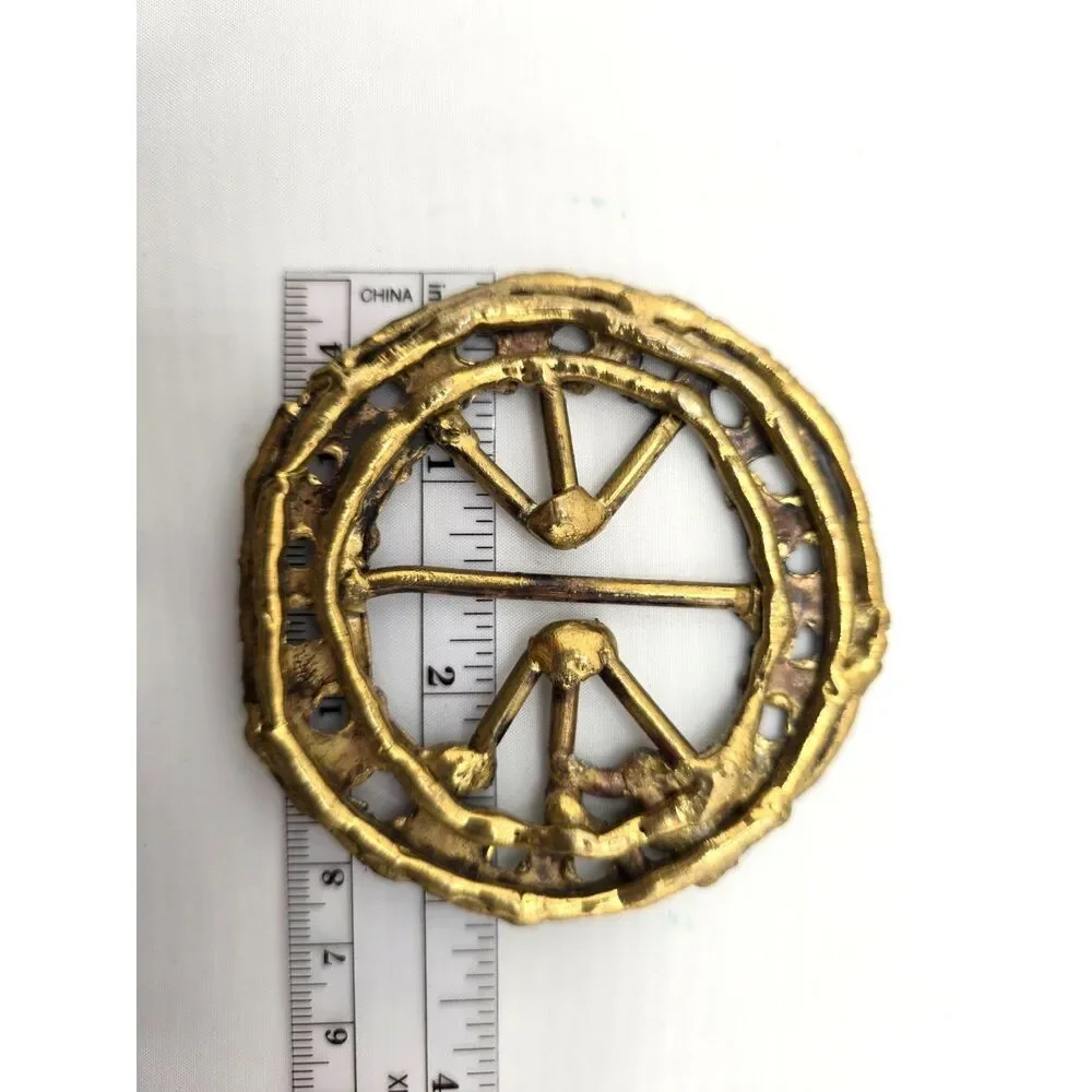 Vtg. Handcrafted Round Brass Belt Buckle Sash Scarf Slide 3