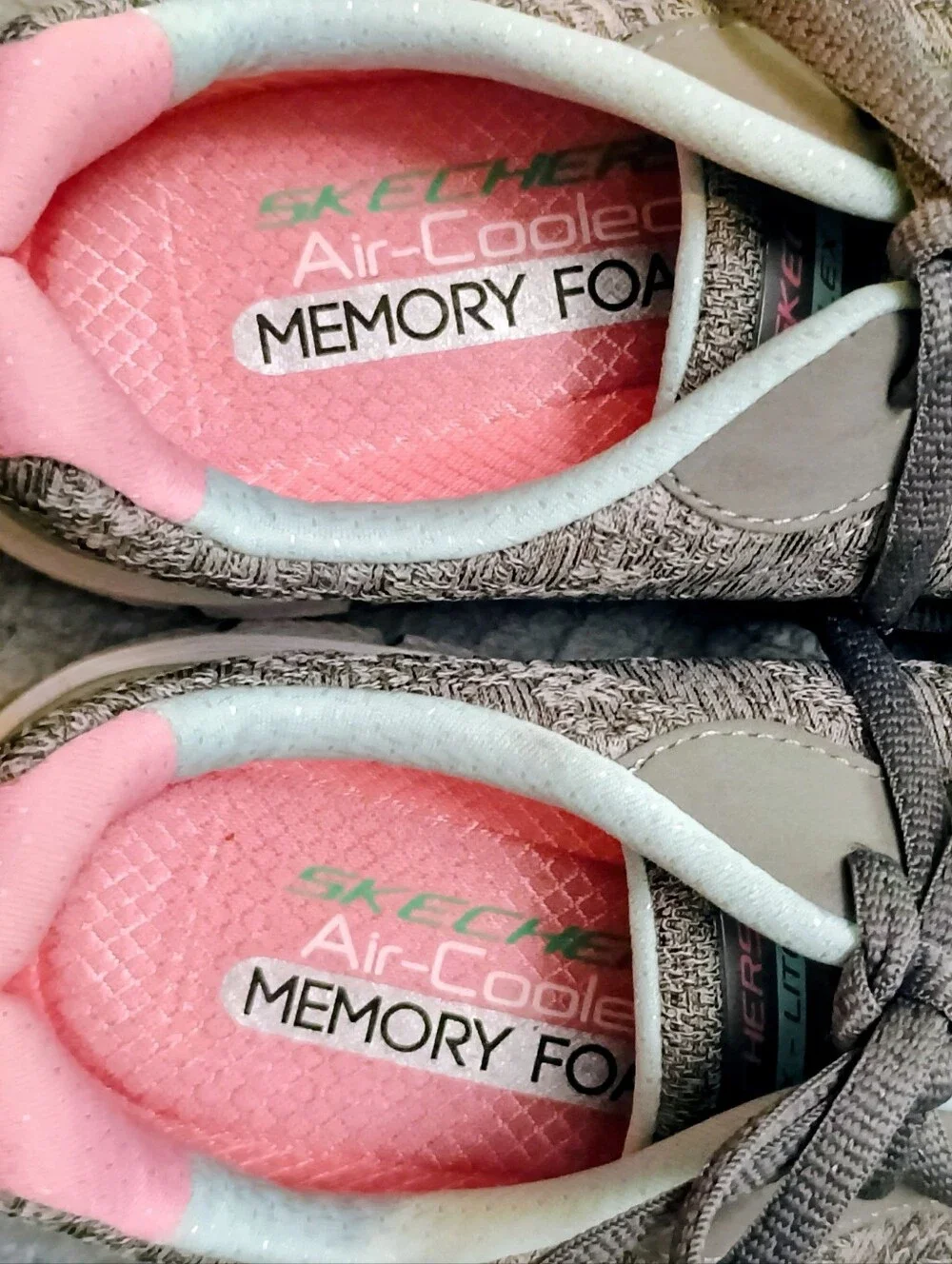 Skechers lightweight athletic