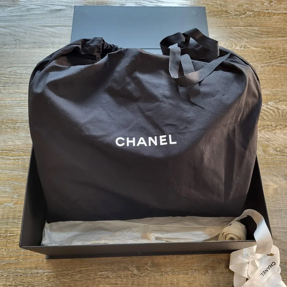 Chanel Lurex Boucle Small Deauville Tote Bag Ivory Gold 31 Rue Cambon 27202807