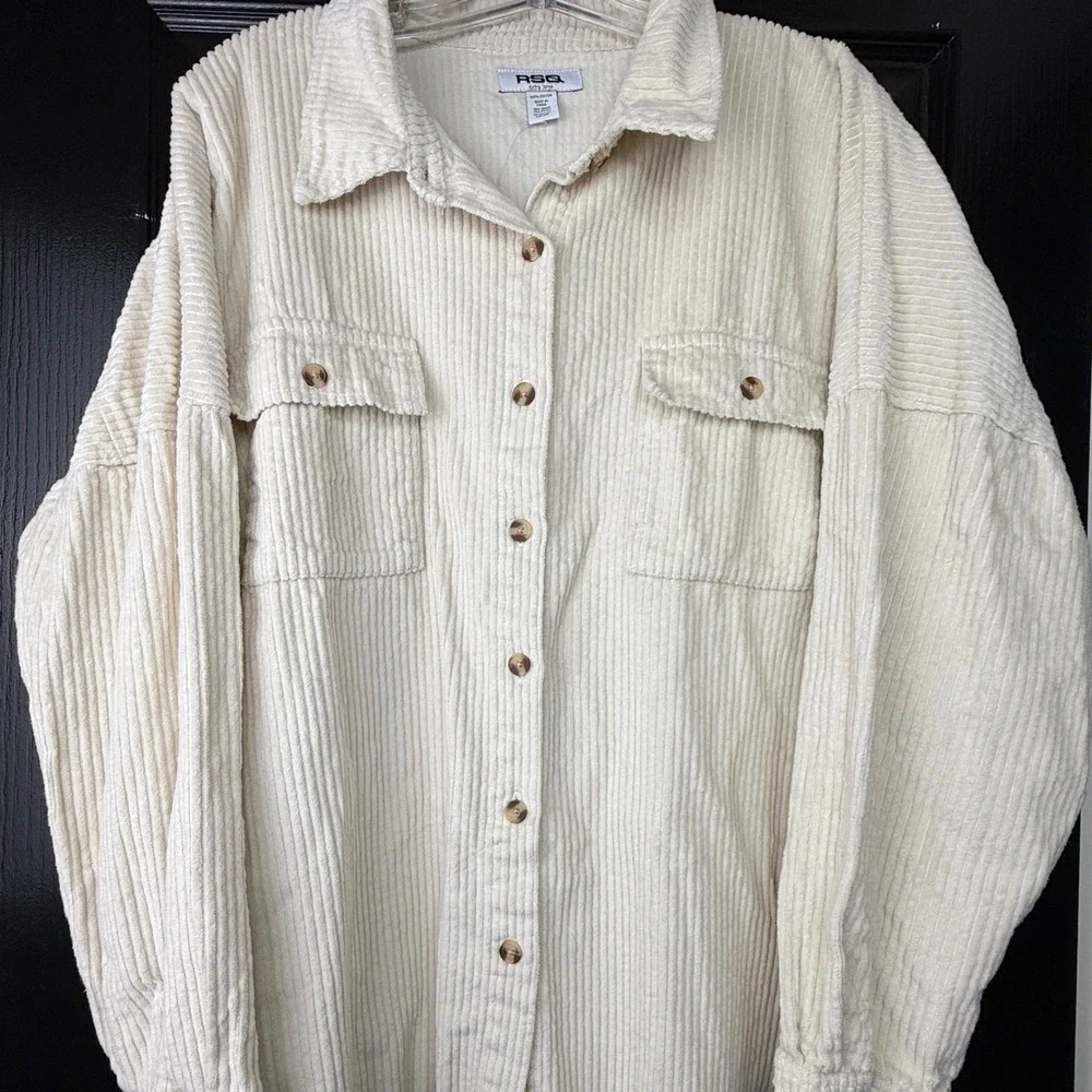 RSQ Mens Cream Wide Wale Corduroy Button Down Shirt Raw Hem XL Oversized Shacket