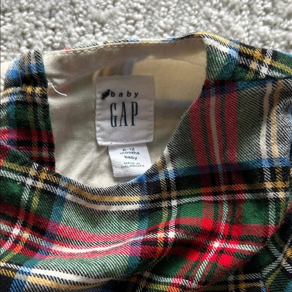 GAP vibrant plaid