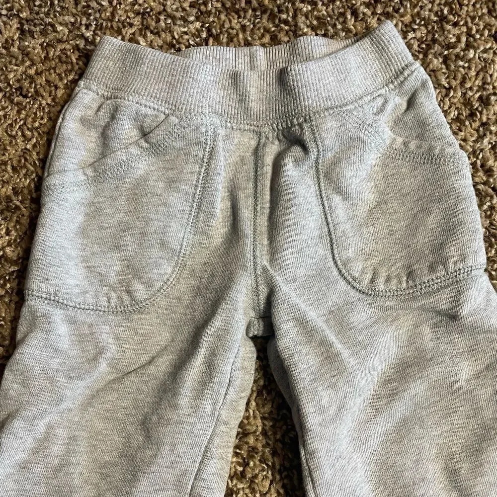 Carters 12 months light Gray sweatpants