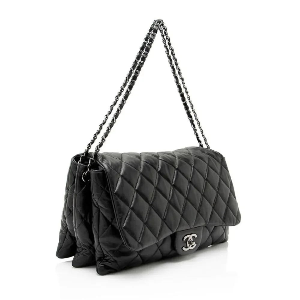 CHANEL interlocking cc