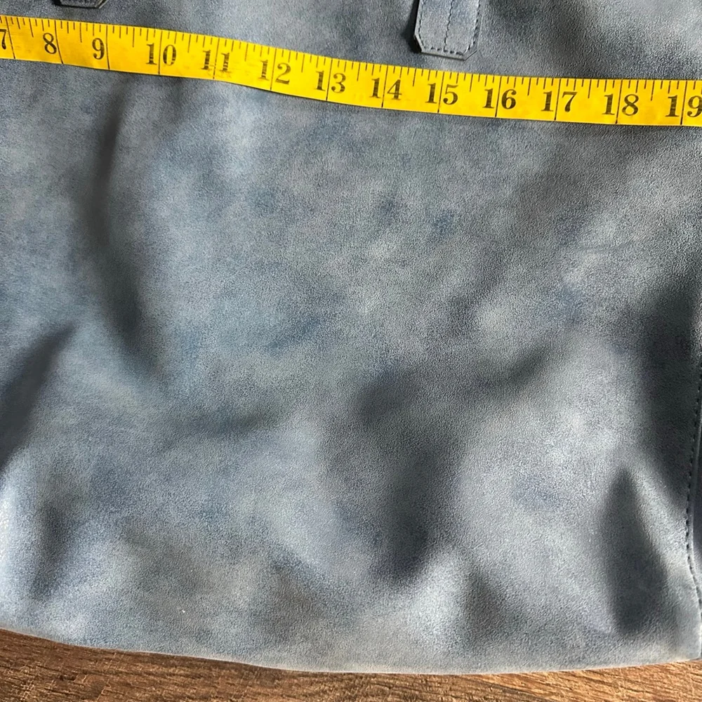Saks Fifth Avenue 19 blue