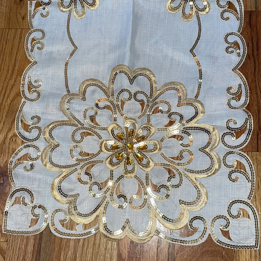 NEW Sequin floral Gold with being Rectangle table runner Doily  33 X15