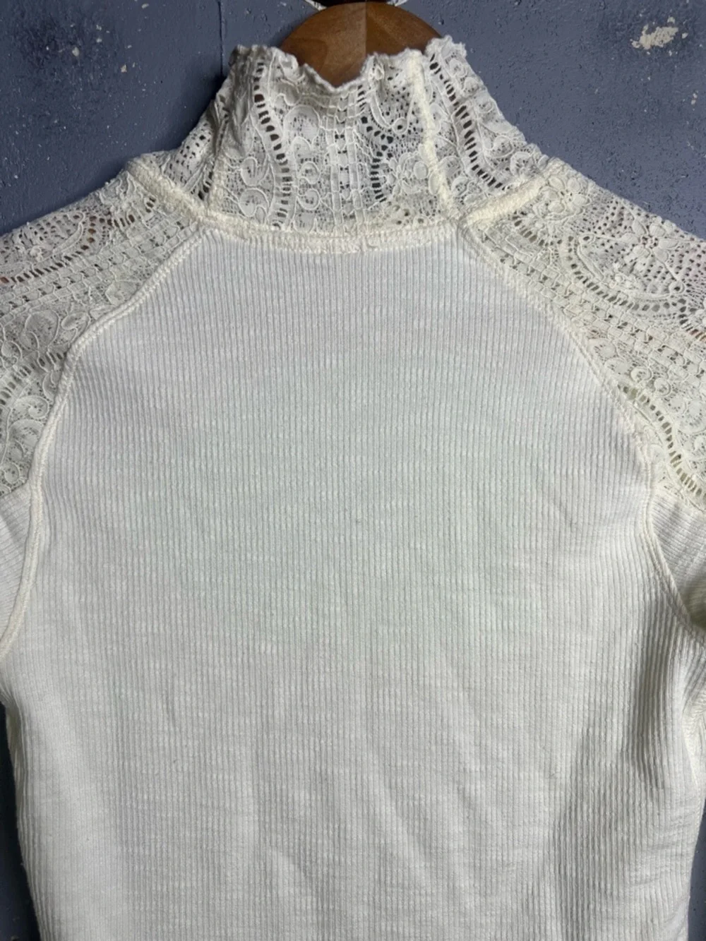 Free People shoulders nwot