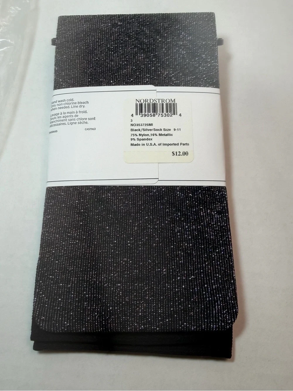 BNWT NORDSTROM METALLIC TROUSER SOCKS os 9-11