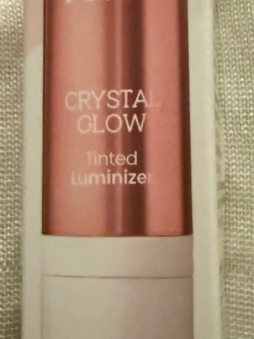 tle  JOAH Crystal Glow Tinted Luminizer Stick Nude Beige 0.4 oz New Sealed