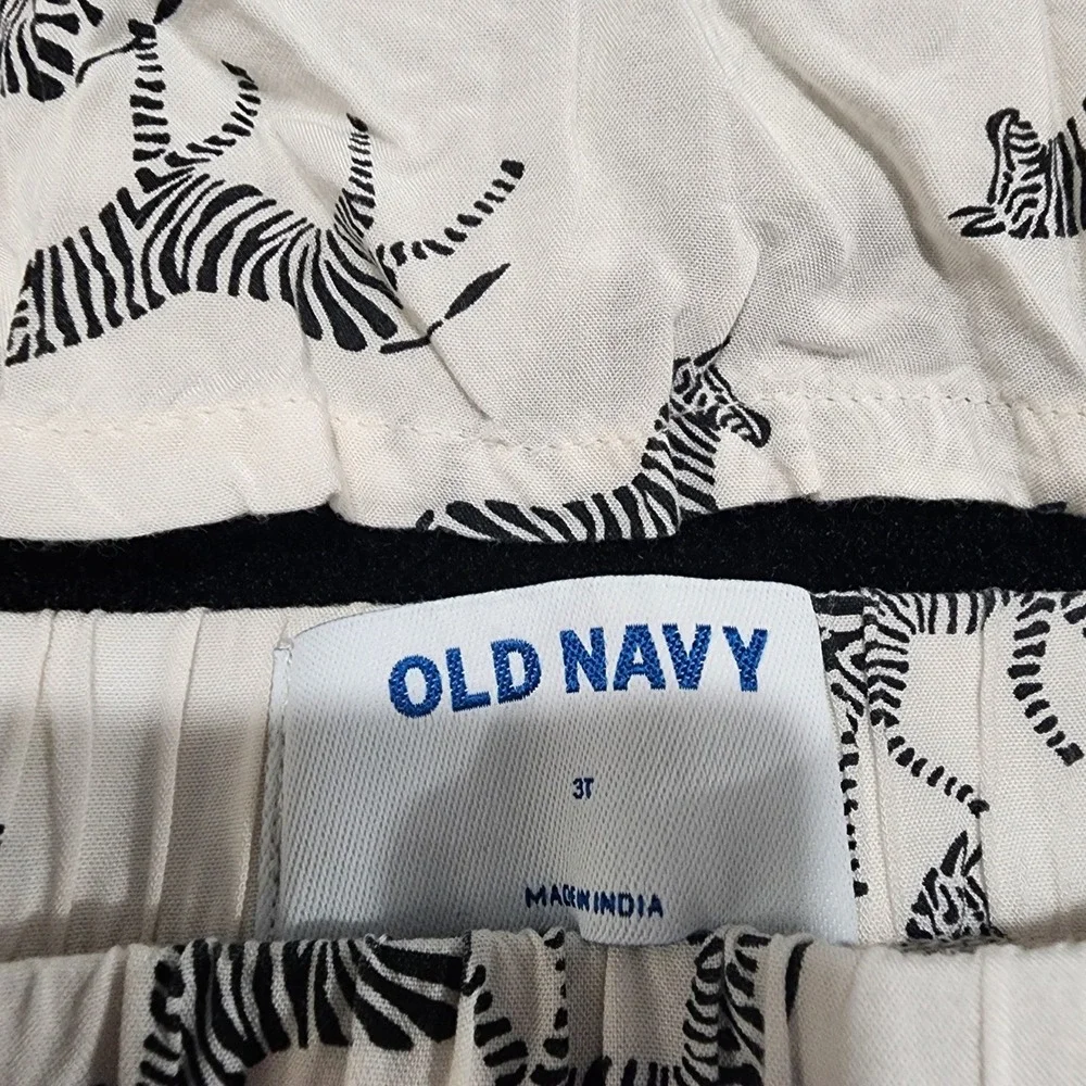 Old Navy Kids 3T Zebra Print‎ Tank Top Shorts Pajama Set Sleepwear