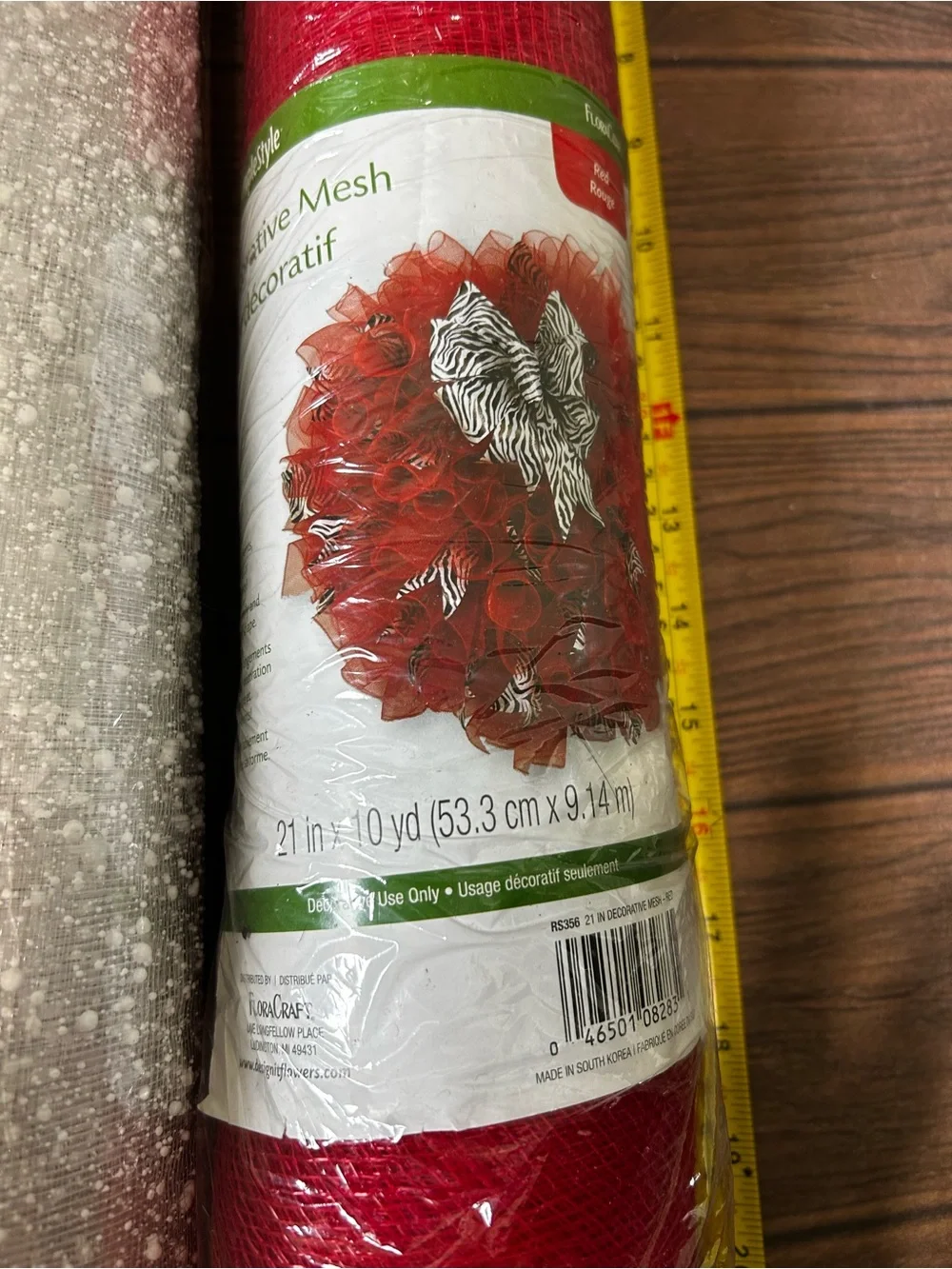 Lot Of 4 Flora Craft White/Red Decorative Mesh Crafts Wreaths 2-21” X 10 yds 2?