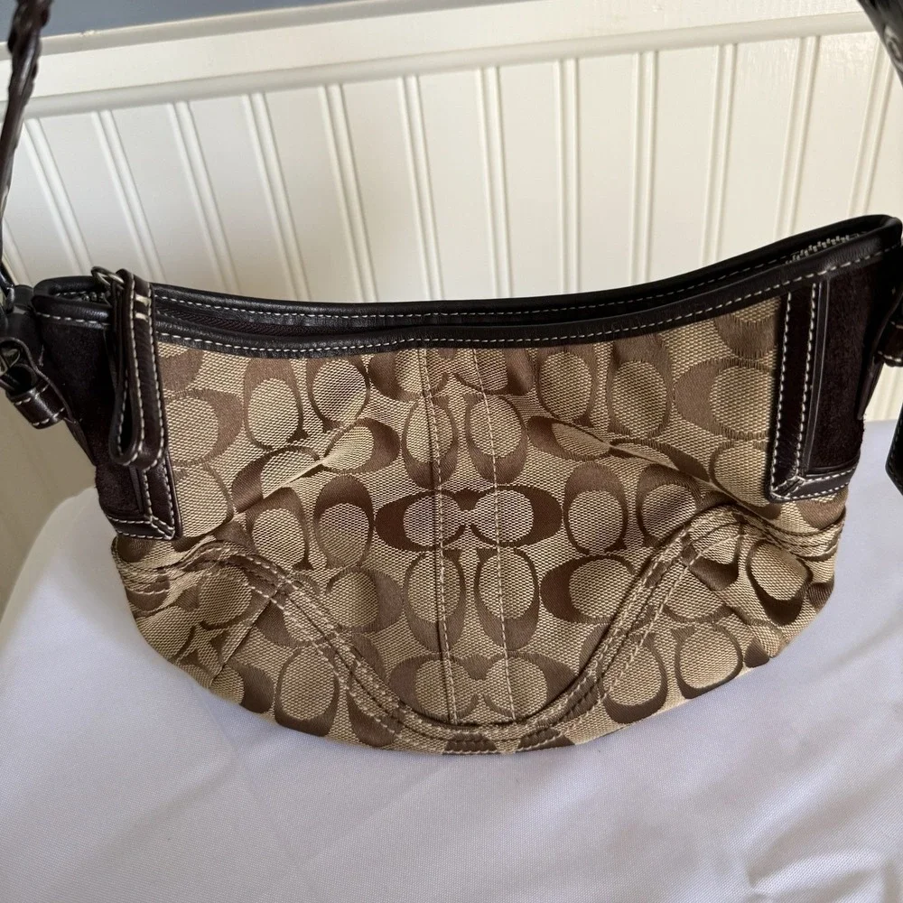Coach vintage signature