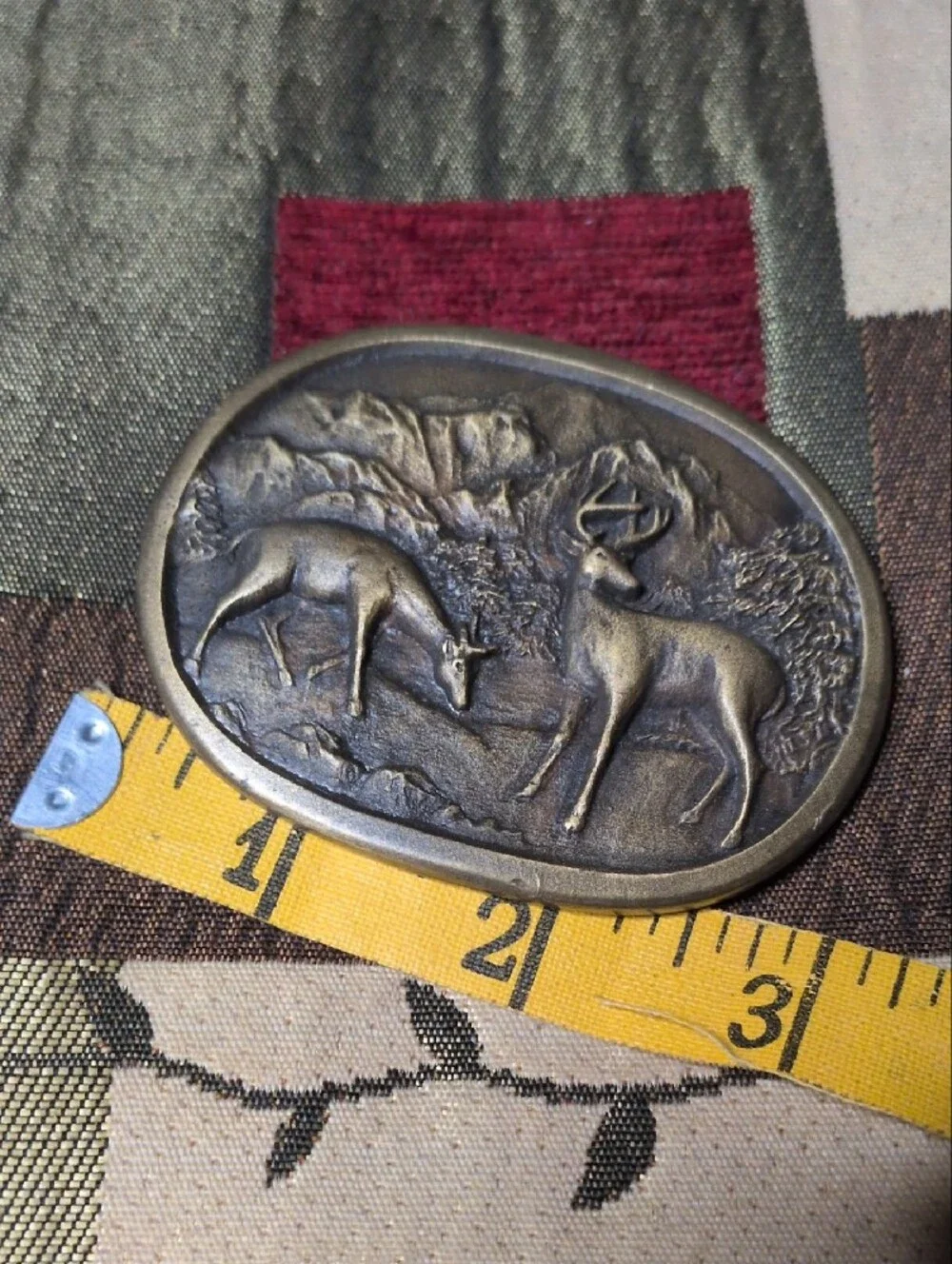 Vintage Bronze Tone Deer Relief Belt Buckle - Brown