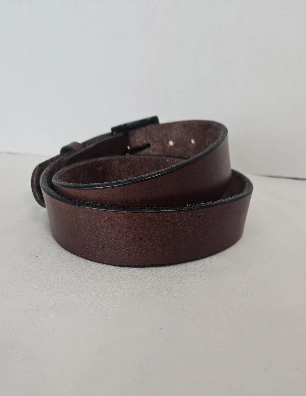 Classic Men's Brown Leather Belt with Matte Black Buckle Sz 34
