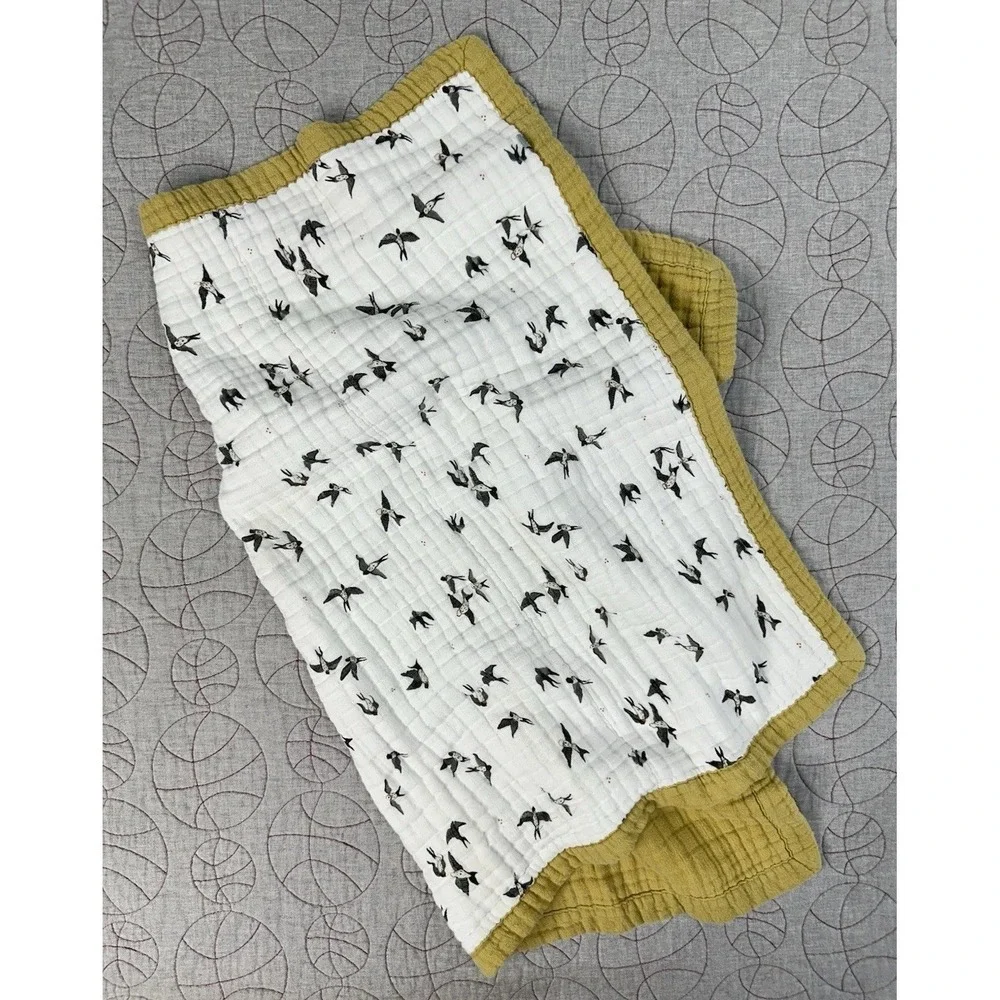 Little Unicorn Organic Cotton Muslin Baby Quilt‎ / Swallow Print