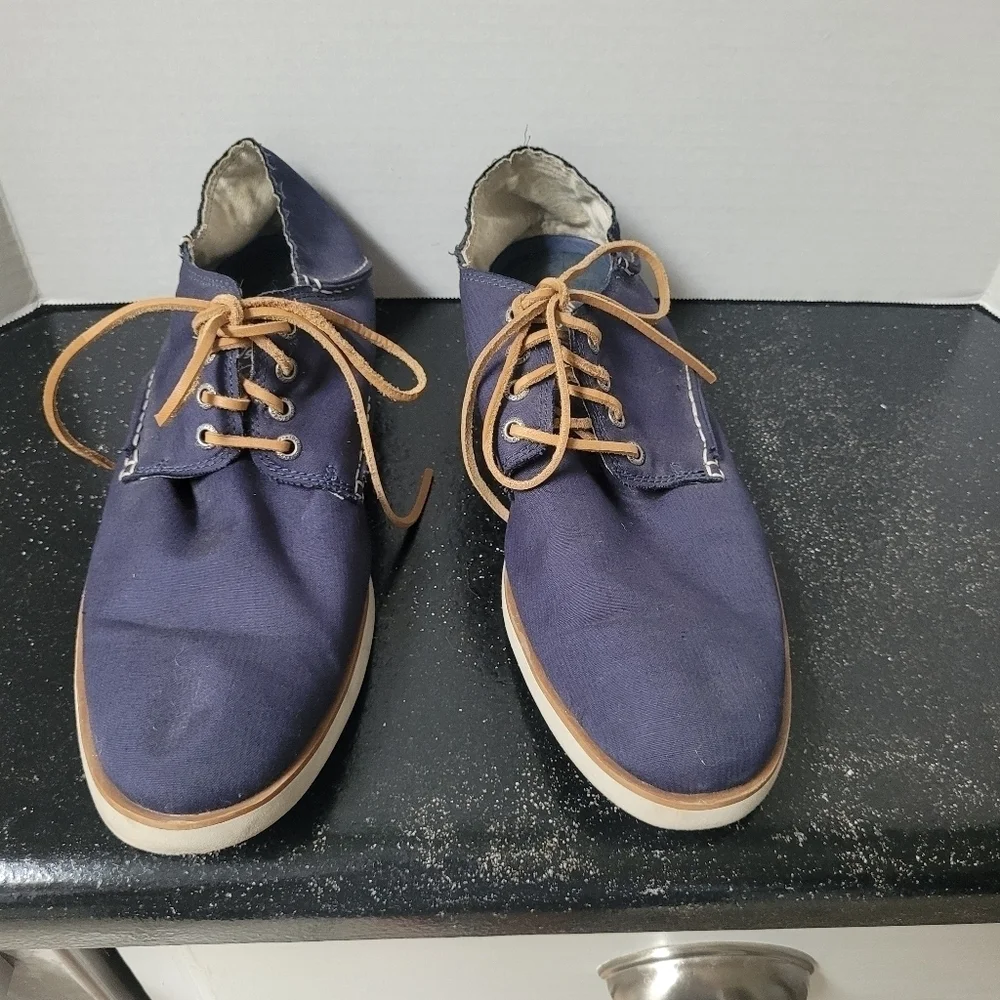 Sperry topsider blue