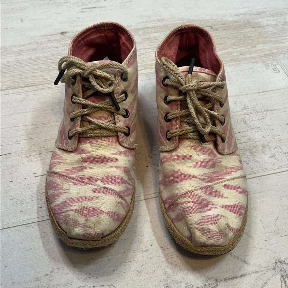 Toms good used