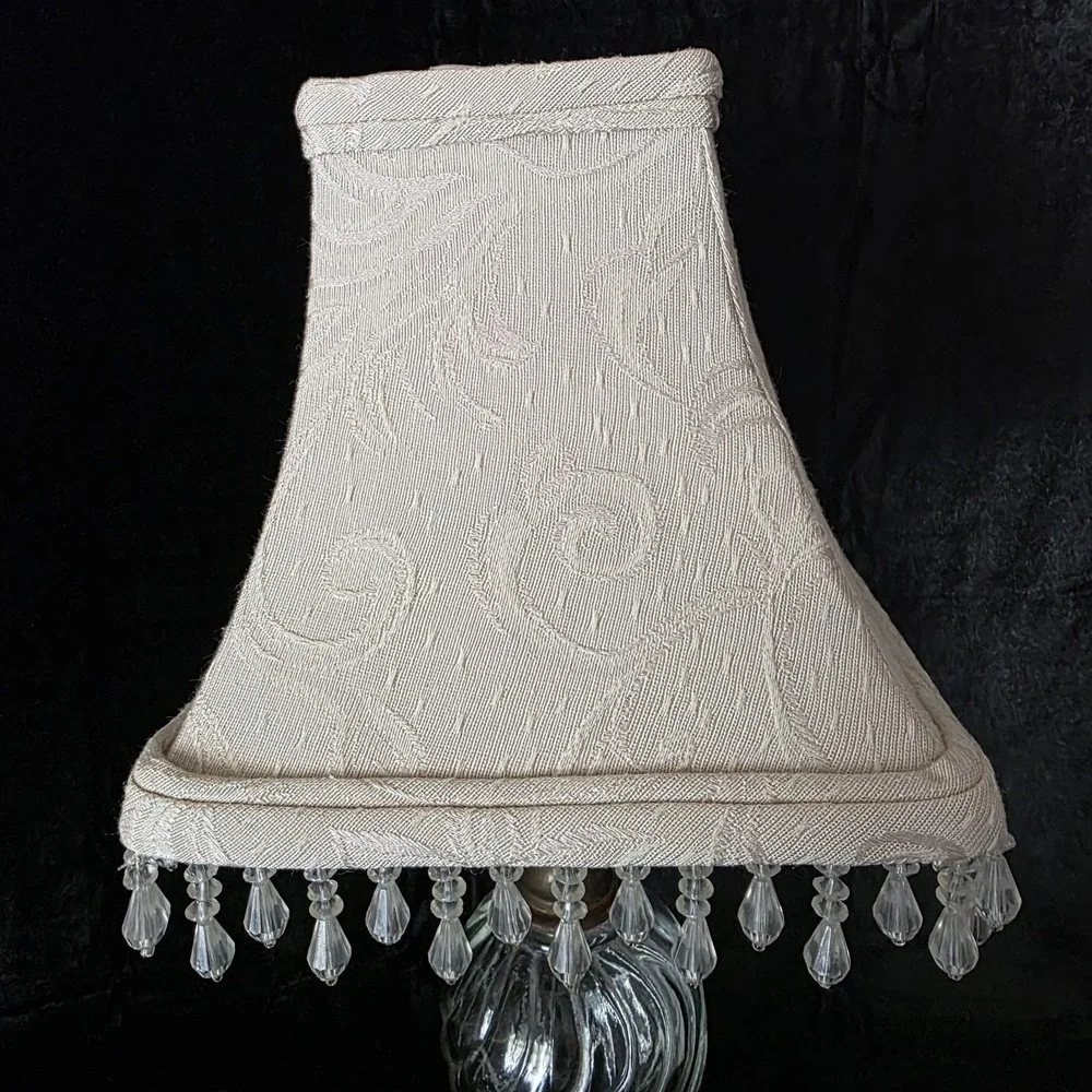 The Unbranded Brand vintage swirl
