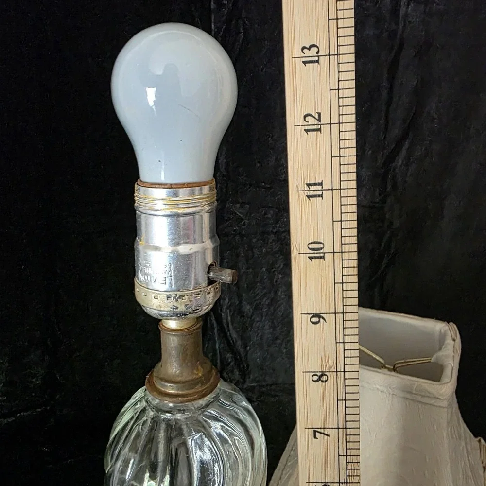 The Unbranded Brand vintage swirl