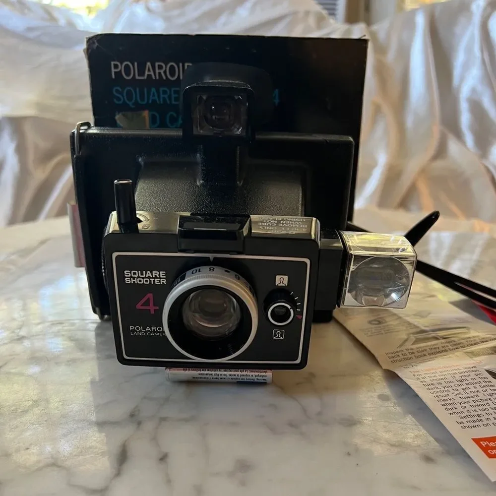 Vintage Polaroid Square Shooter 4 Instant Film Land Camera W/box And Papers