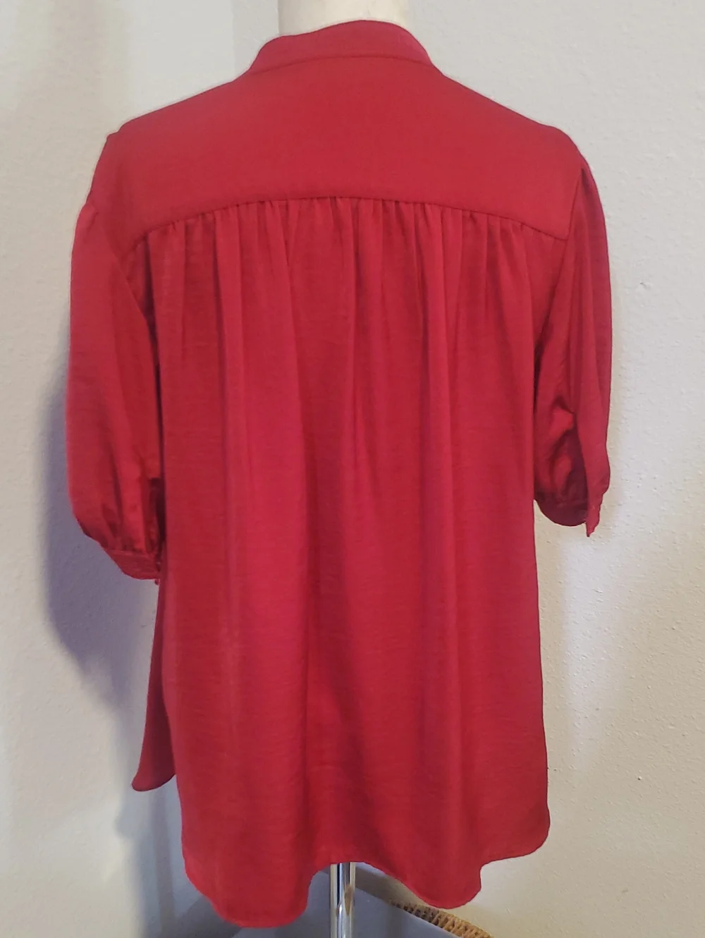 Banana Republic elegant red
