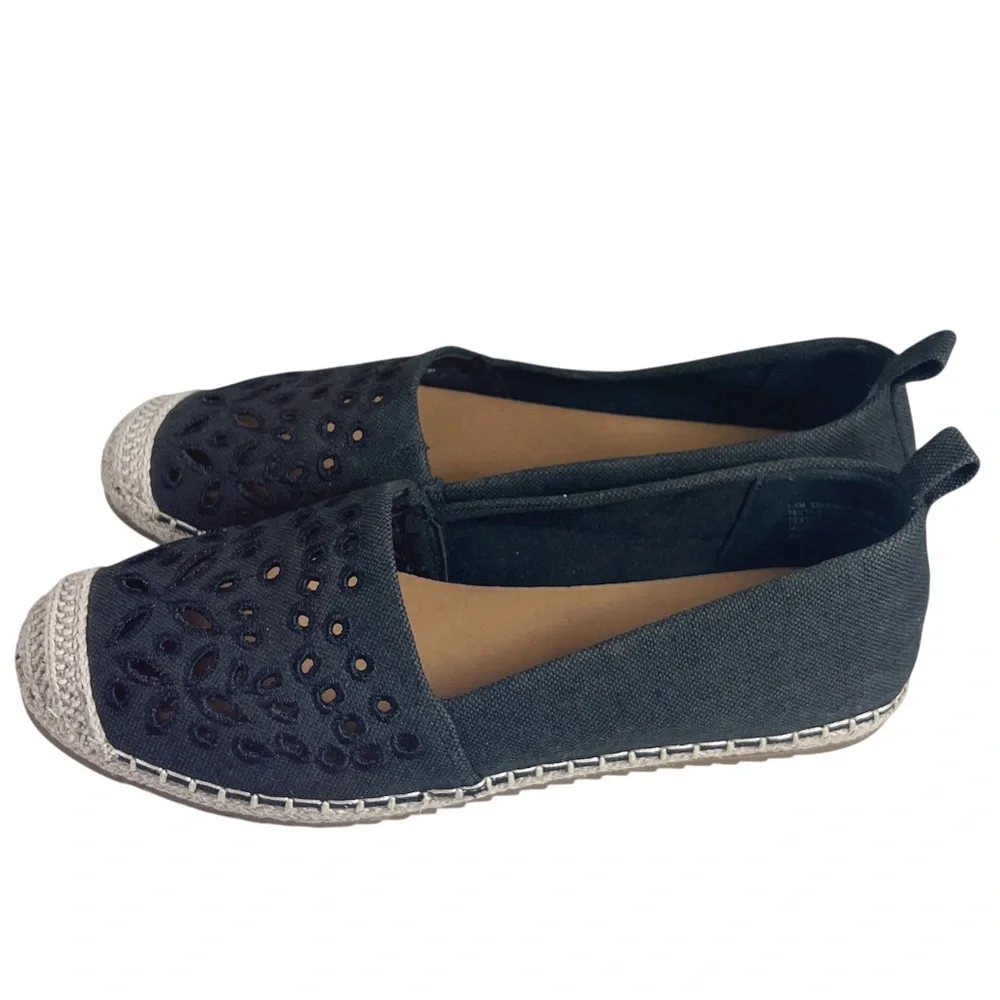 Tommy Bahama Selena Eyelet Espadrille Flats in Black and Tan Sz 7.5 EUC Summer