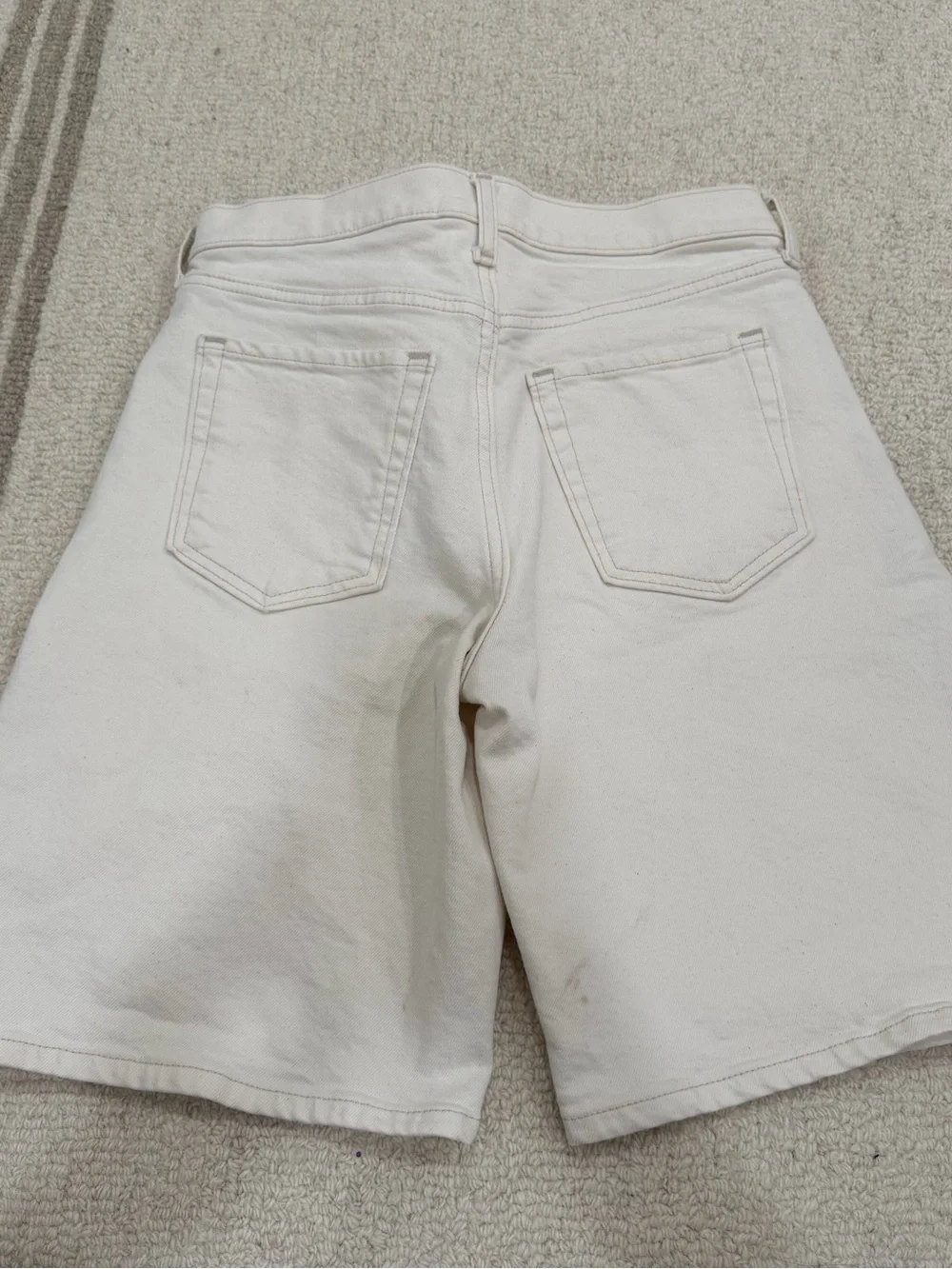 Banana Republic crisp white