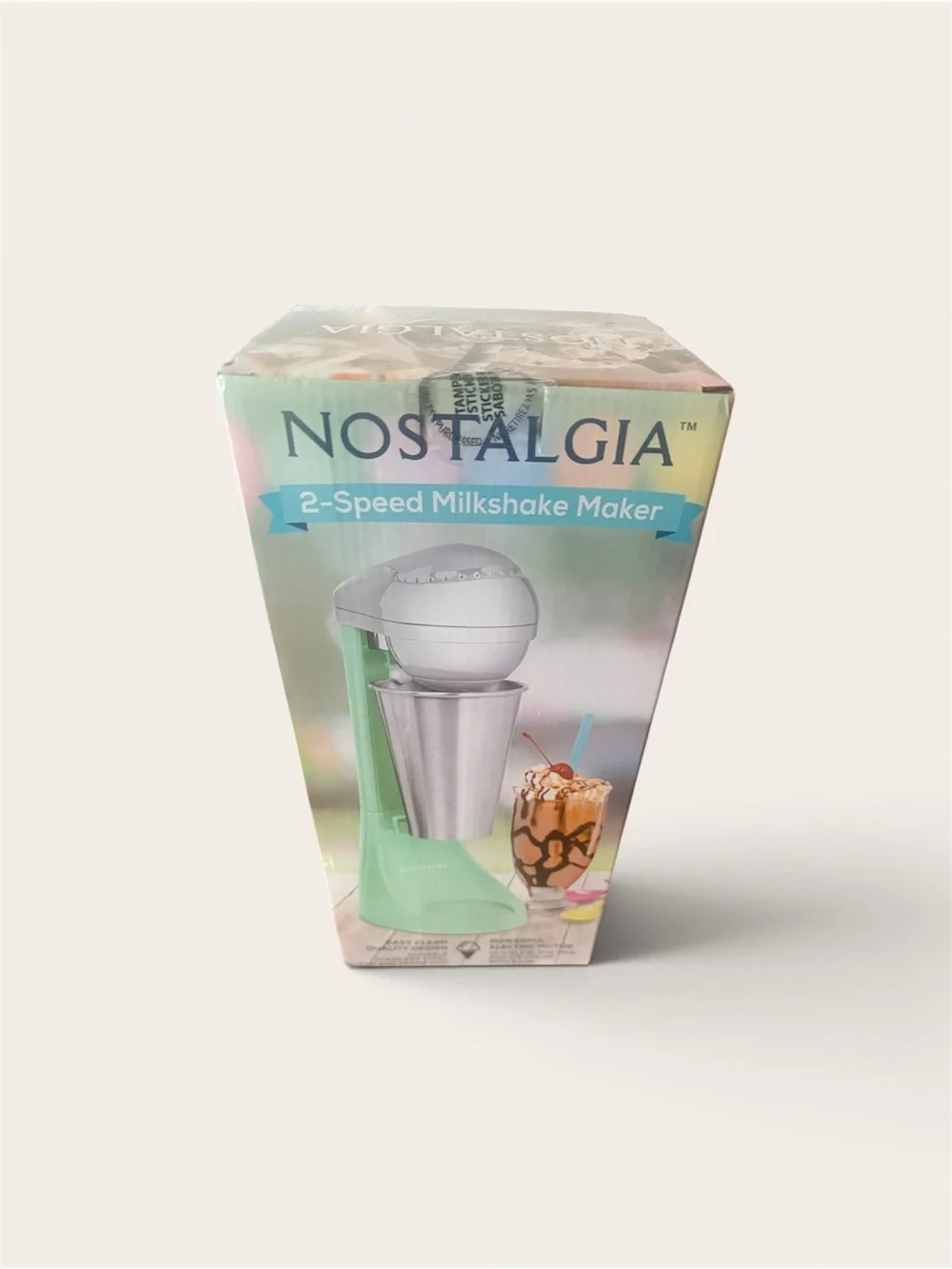 Nostalgia Mint and Pink Retro-Style Milkshake Maker