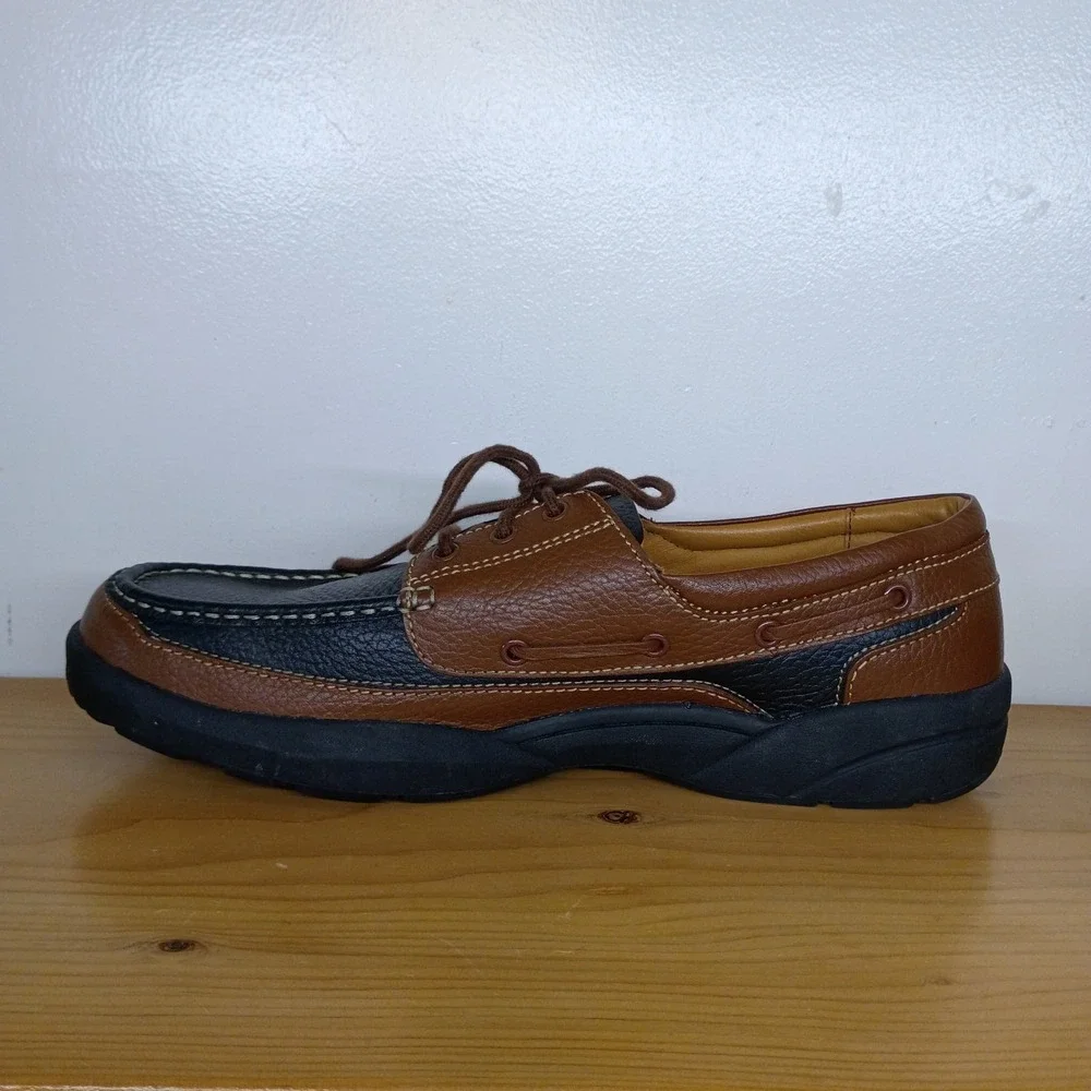 Dr. Comfort black plenty boat