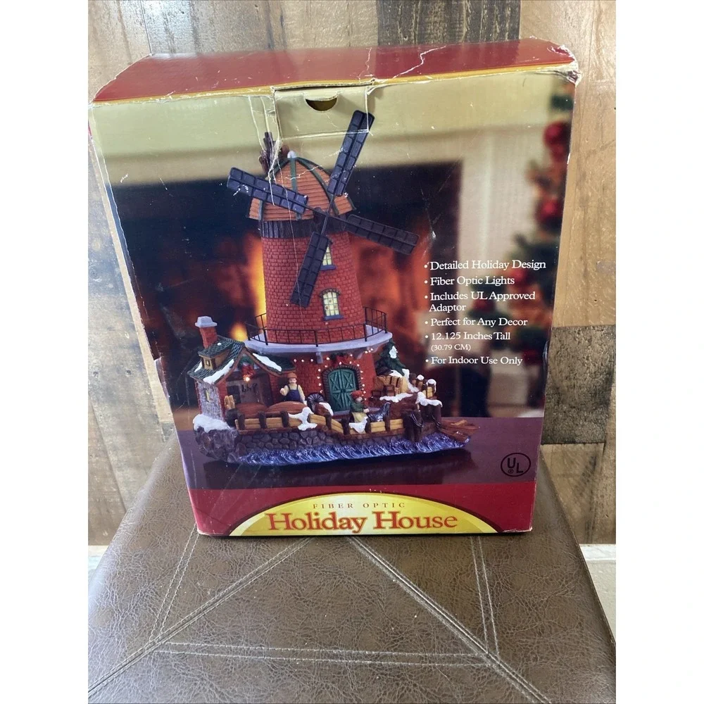 Holiday House add nostalgic