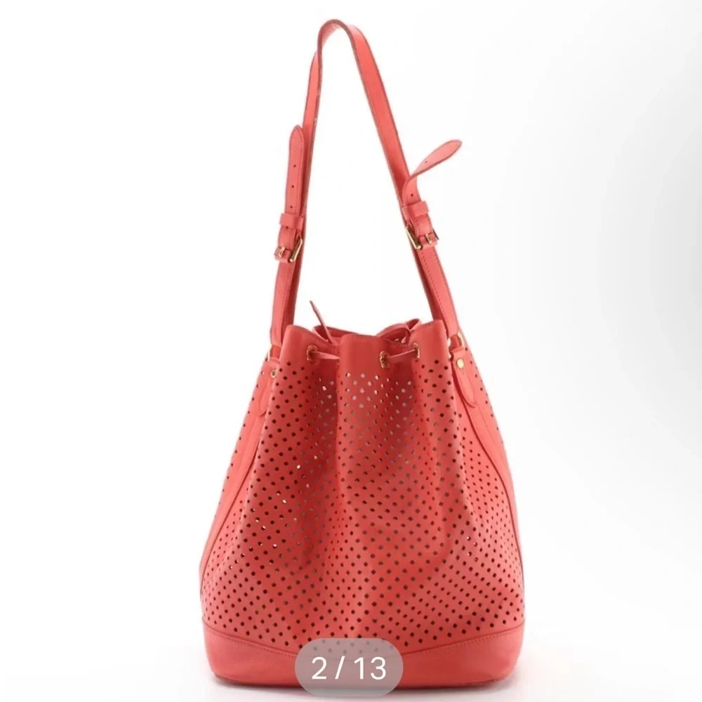 Louis Vuitton this elegant