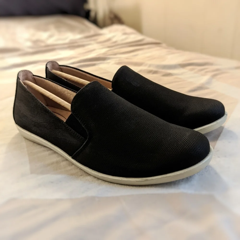 Life Stride comfortable black