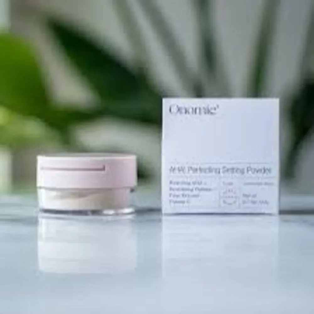 New in Box AHA! Perfecting Setting Powder