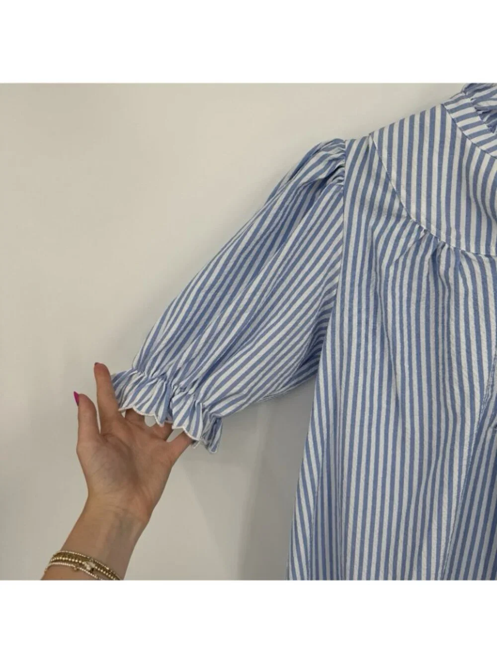Pomander Place by Tuckernuck Blue Stripe Selena Blouse sz XS Puff Sleeve Ruffle