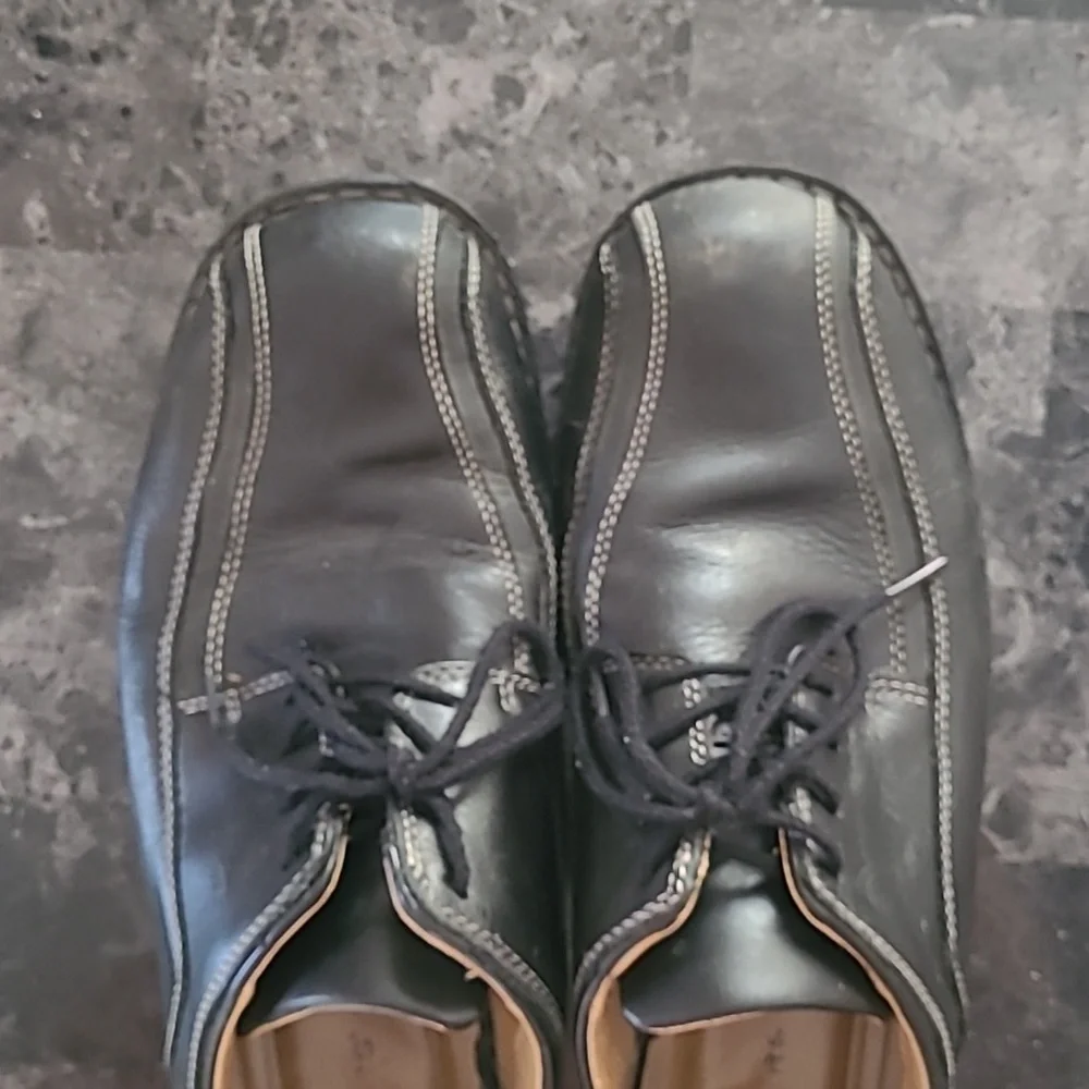Dockers dress shoe