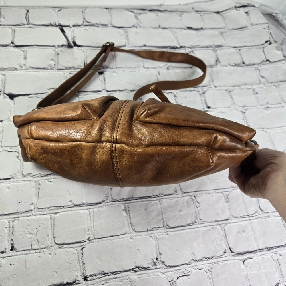Spikes & Sparrow Ellie brandy cognac brown leather hobo bag purse
