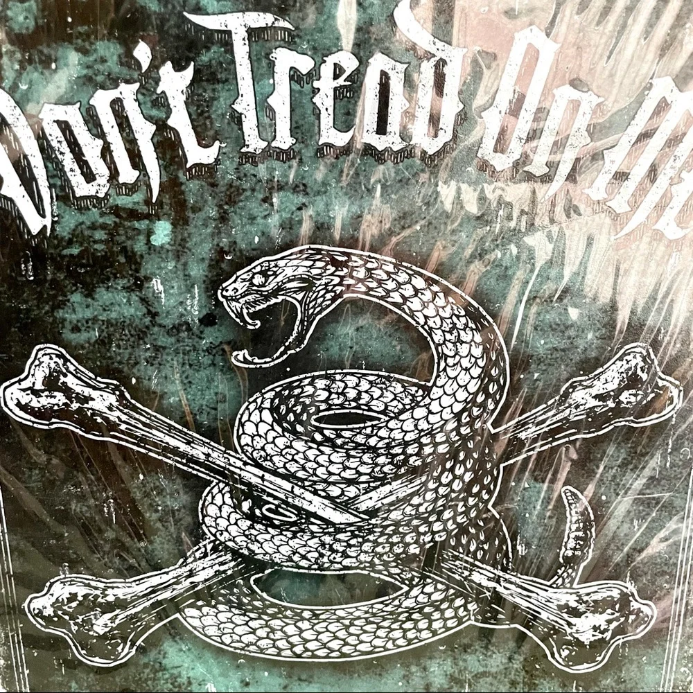 NEW Don’t Tread On Me Metal Sign