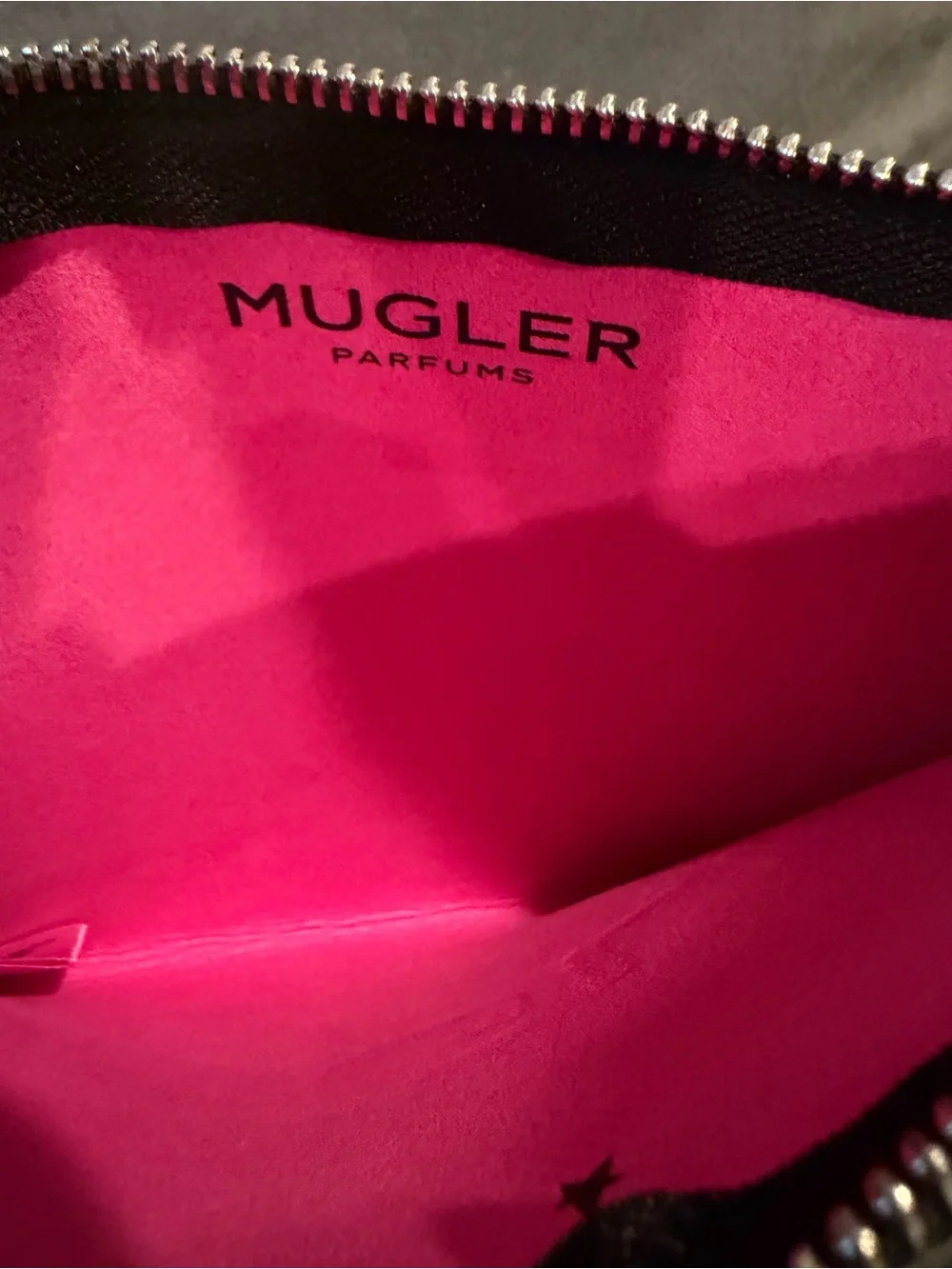 Mugler compact black