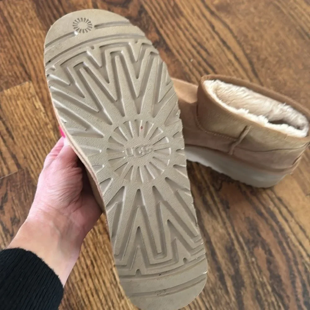 UGG please note