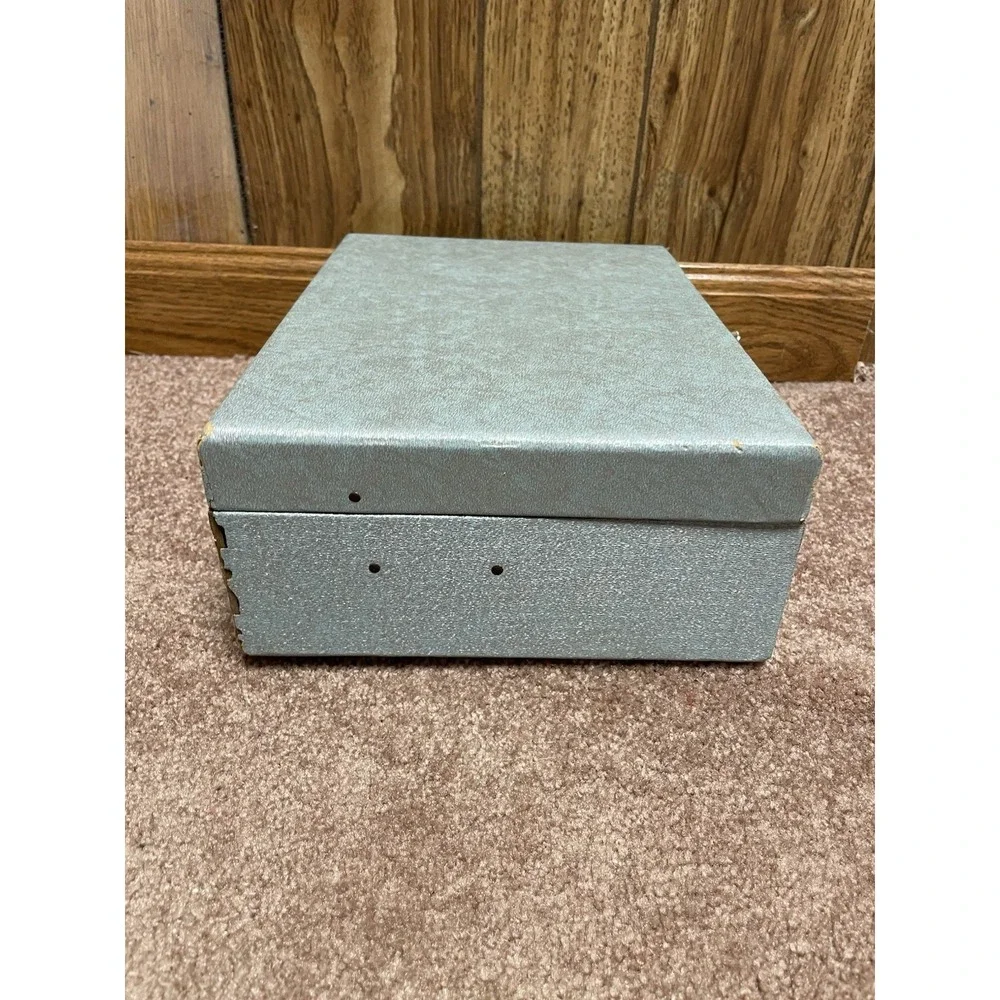 Vintage 1960's LADY BUXTON 2 Tier Blue Jewelry Box Blue Velvet‎ grandma core