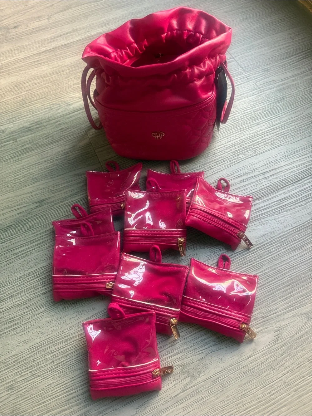 Ultra Beauty Case compact fuchsia