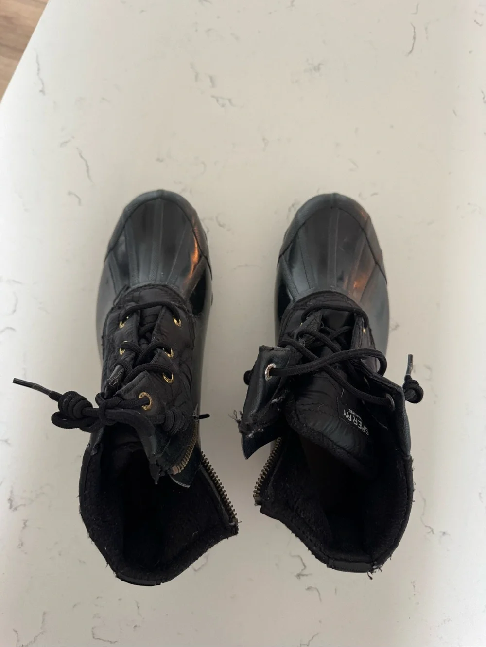 Sperry women syren