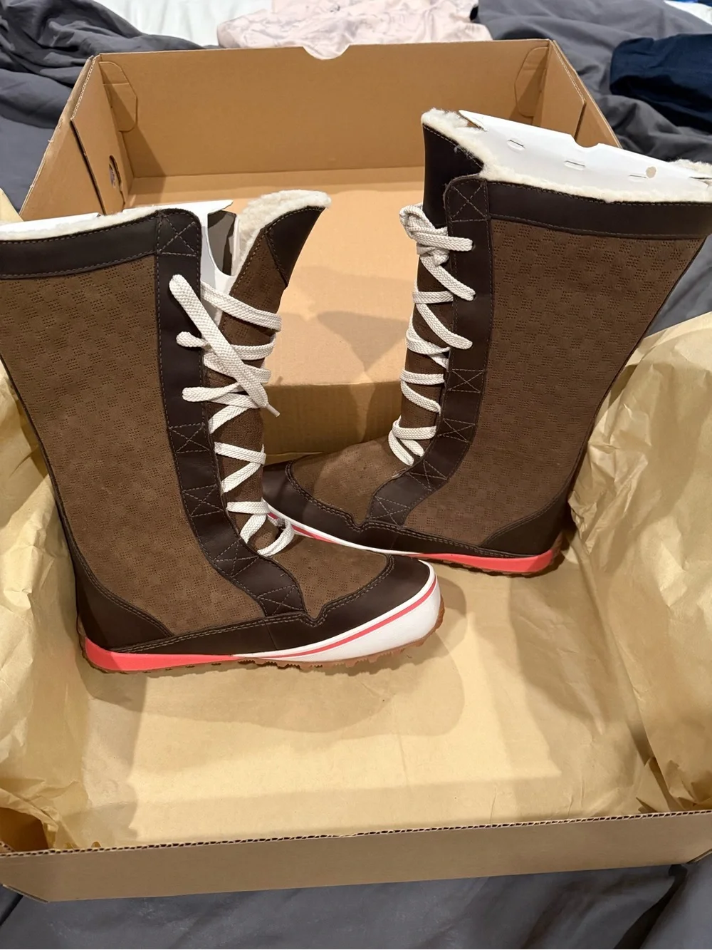 Sorel tall lace