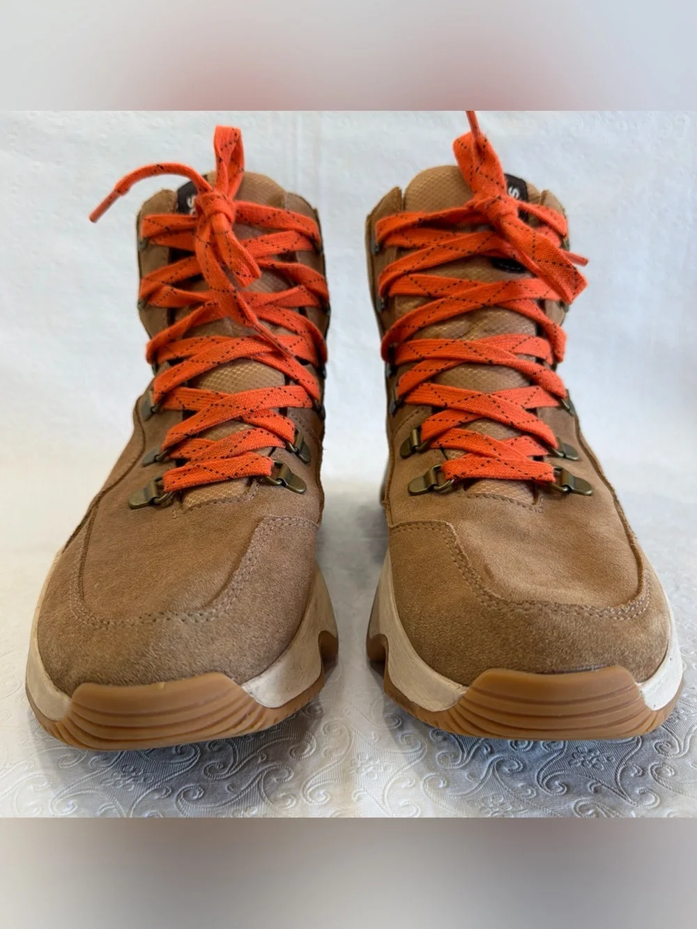 Sorel Kinetic Impact Conquest Waterproof Snow Boots Womens 9 Suede Beige Leather