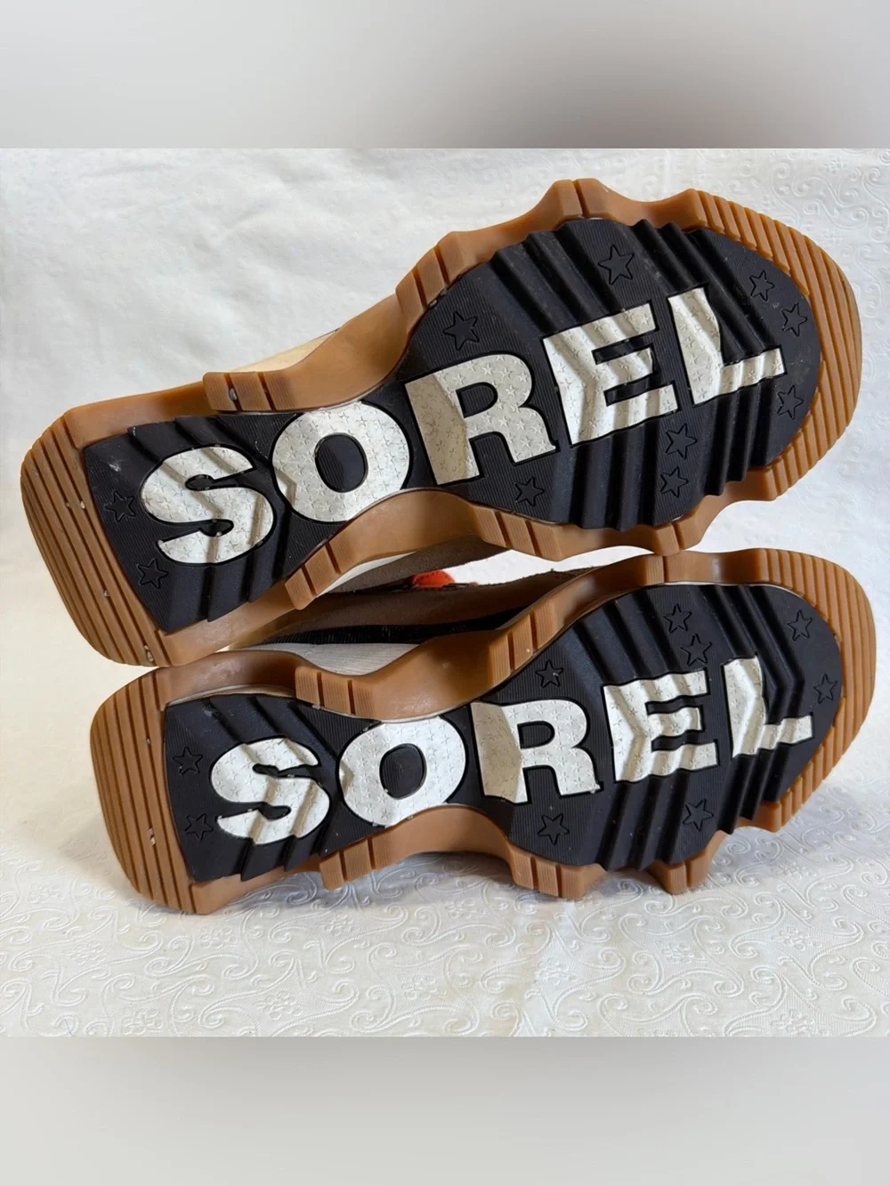 Sorel Kinetic Impact Conquest Waterproof Snow Boots Womens 9 Suede Beige Leather