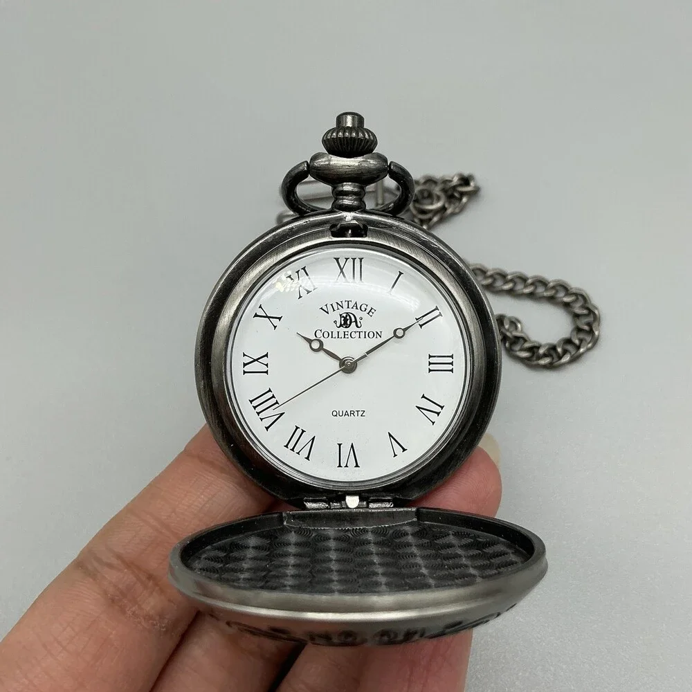 Vintage Collection hand packaging hour