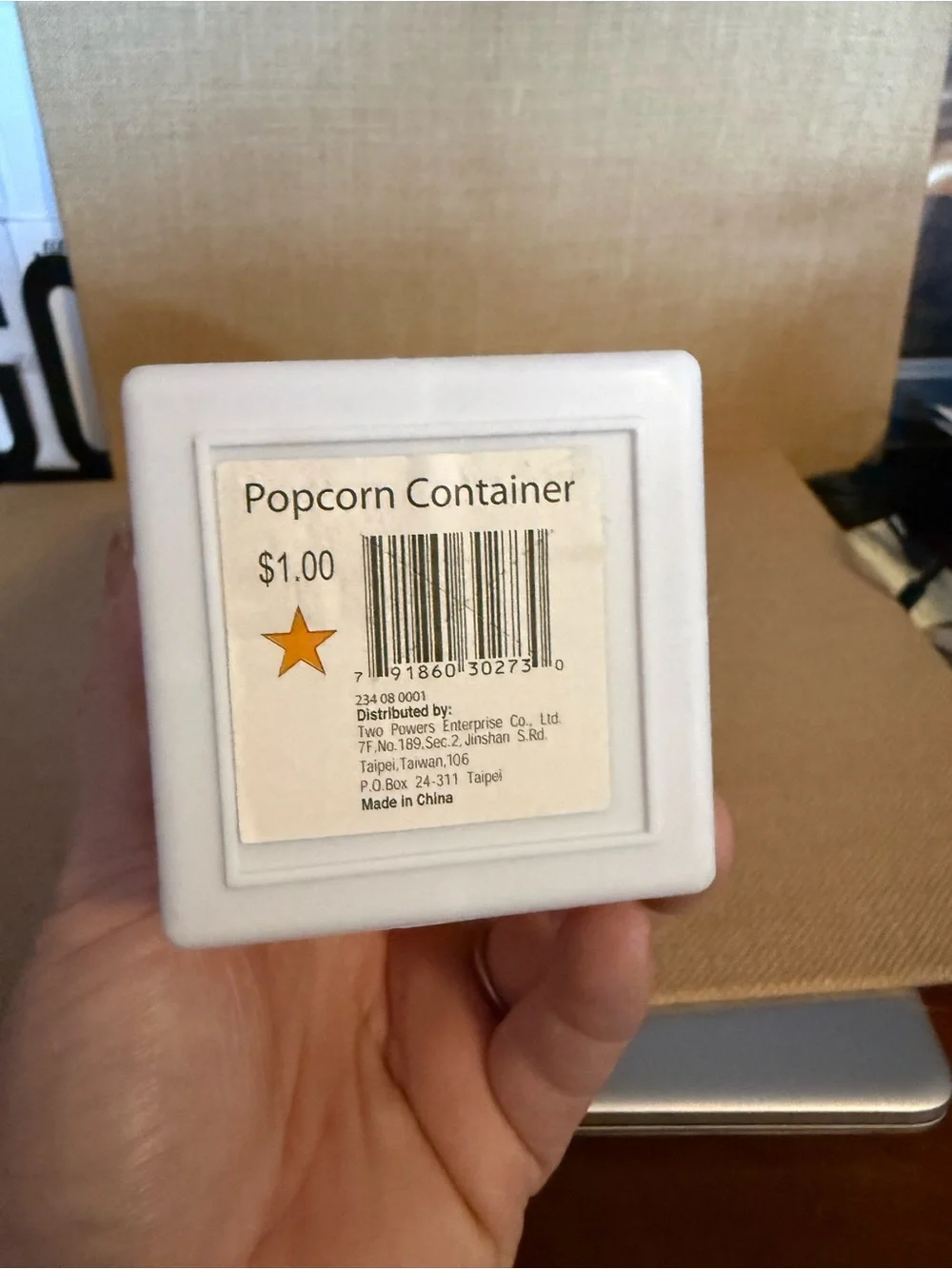 Classic Red and White Popcorn Box - Home Party Supplies